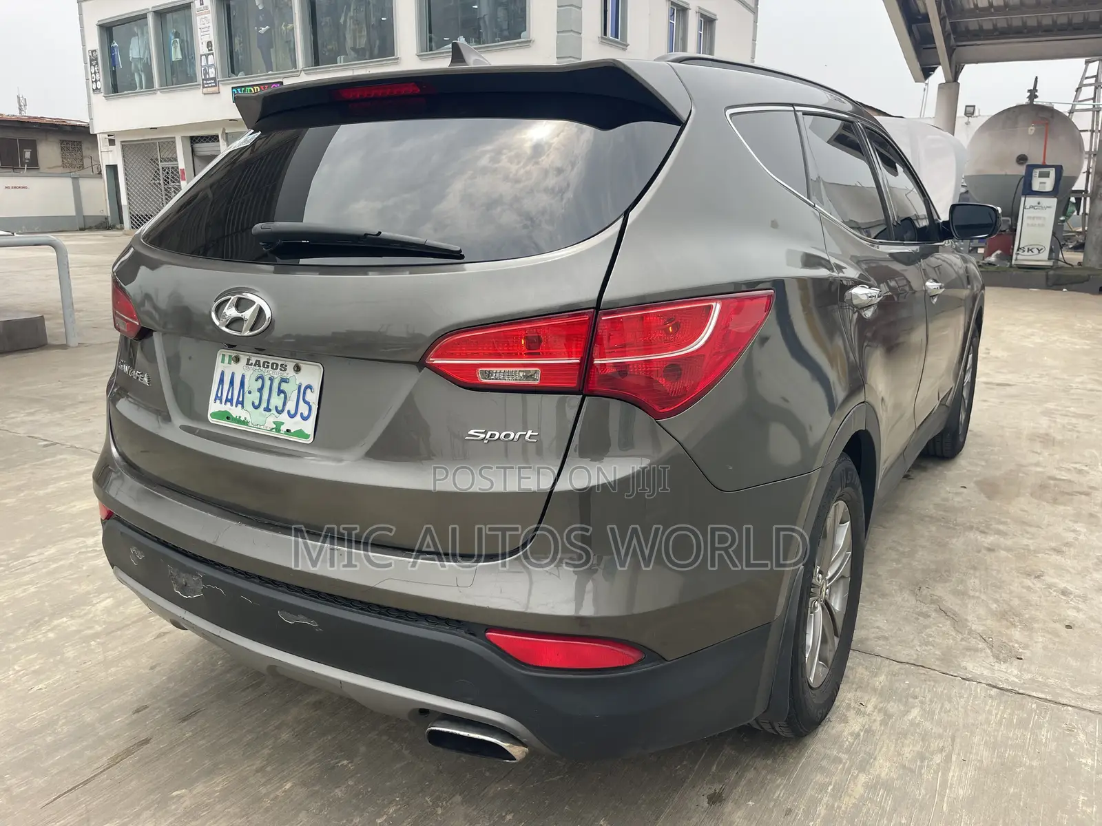 Hyundai Santa Fe 2015 Brown