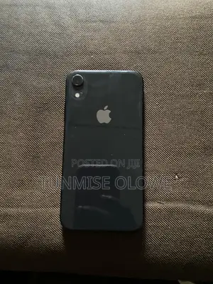 Apple iPhone XR 64 GB Black