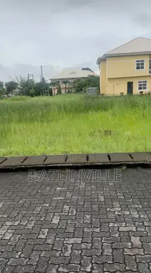 600sqm Plot for Sale at Northern Foreshore Estate Chevron