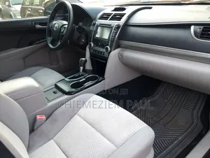Toyota Camry LE 4dr Sedan (2.5L 4cyl 6A) 2014 Gray