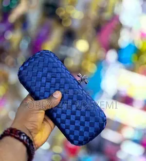 Pretty Woven Party Clutch Purse