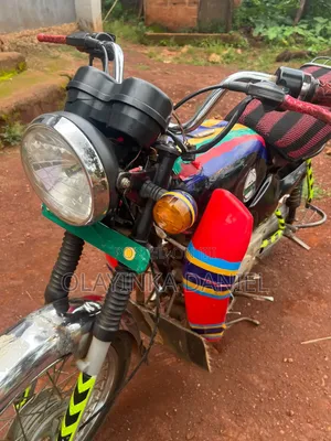 Bajaj Boxer 2018 Red