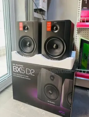 A Pair of M-Audio Bx5 D2 Studio Monitor Black Colour With Quality