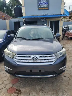 Toyota Highlander 2010 Gray