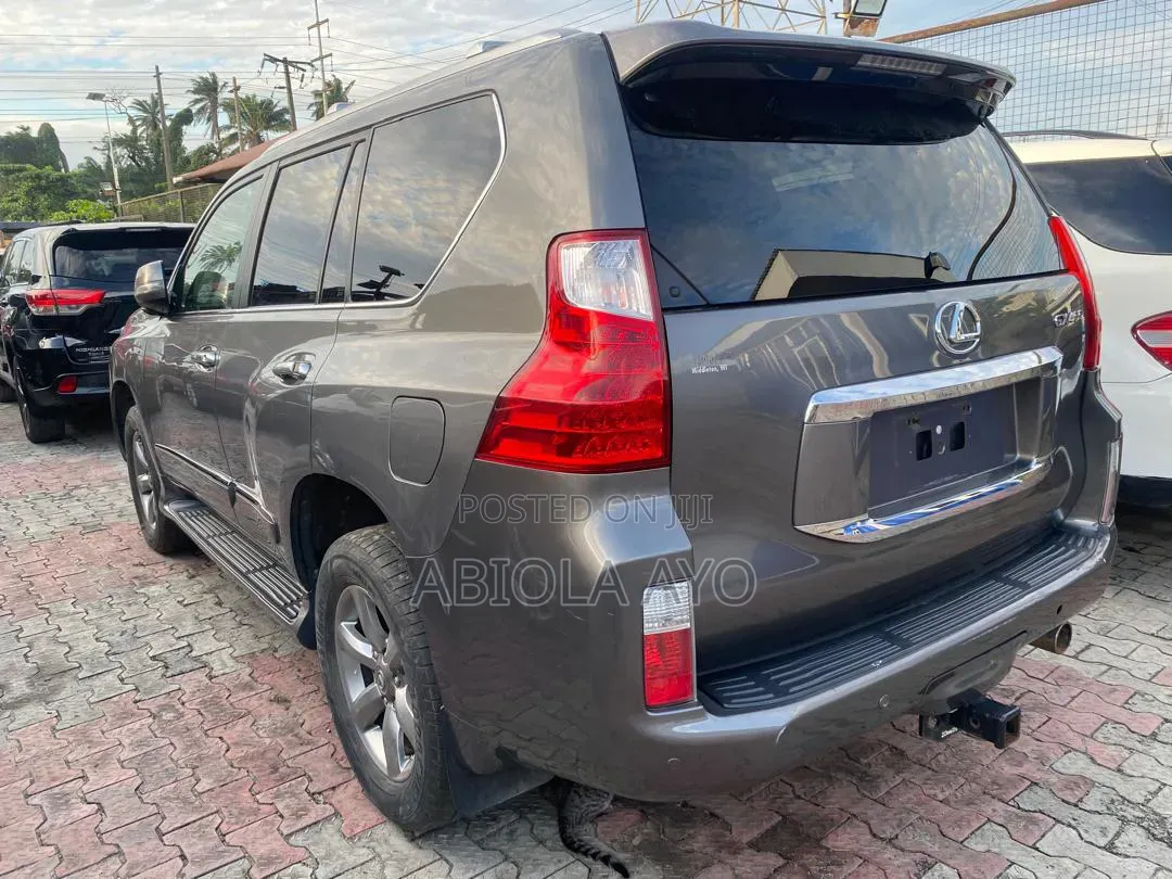 Lexus GX 2013 Gray