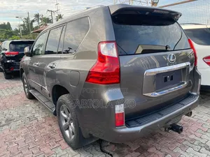 Lexus GX 2013 Gray