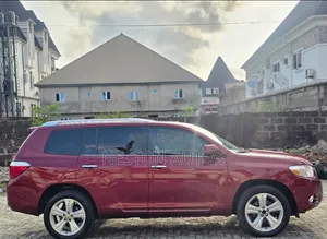 Toyota Highlander Limited 2010 Red