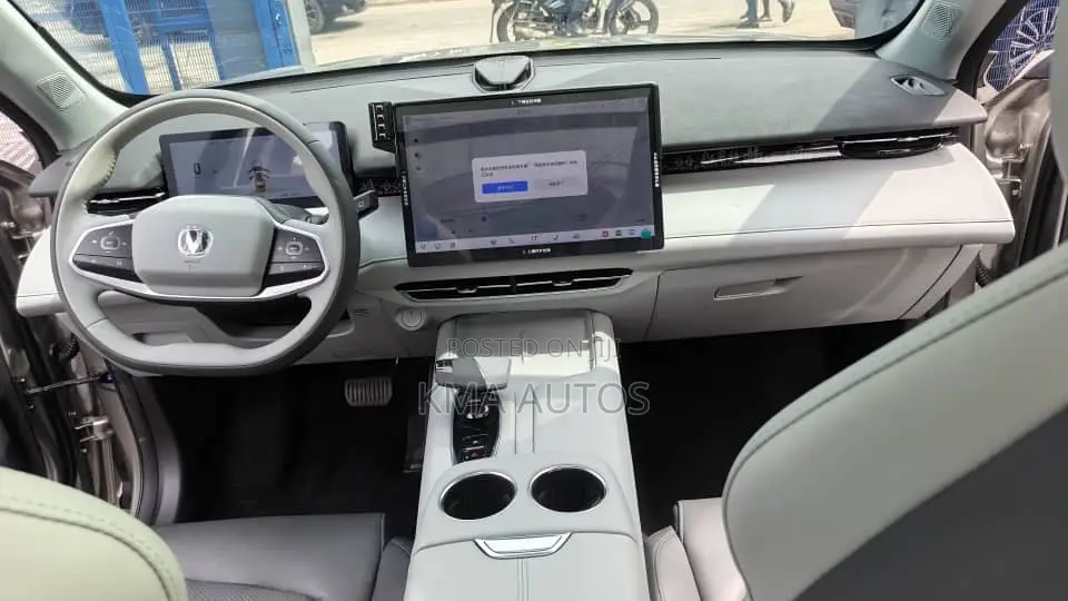 Changan UNI-Z 2024 Silver