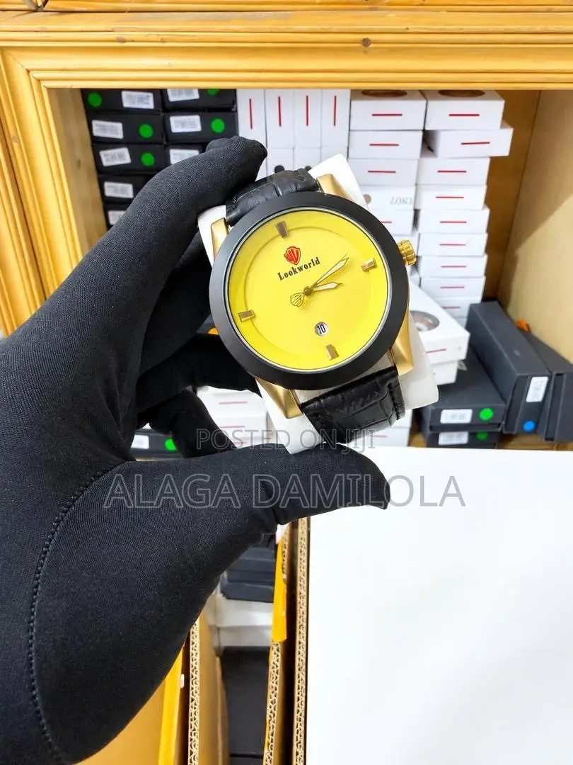 Lookworld Leather Wrist Watch