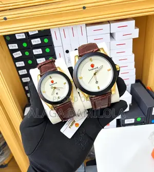 Lookworld Leather Wrist Watch