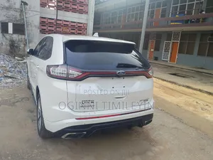 Ford Edge Titanium 4dr FWD 2017 White