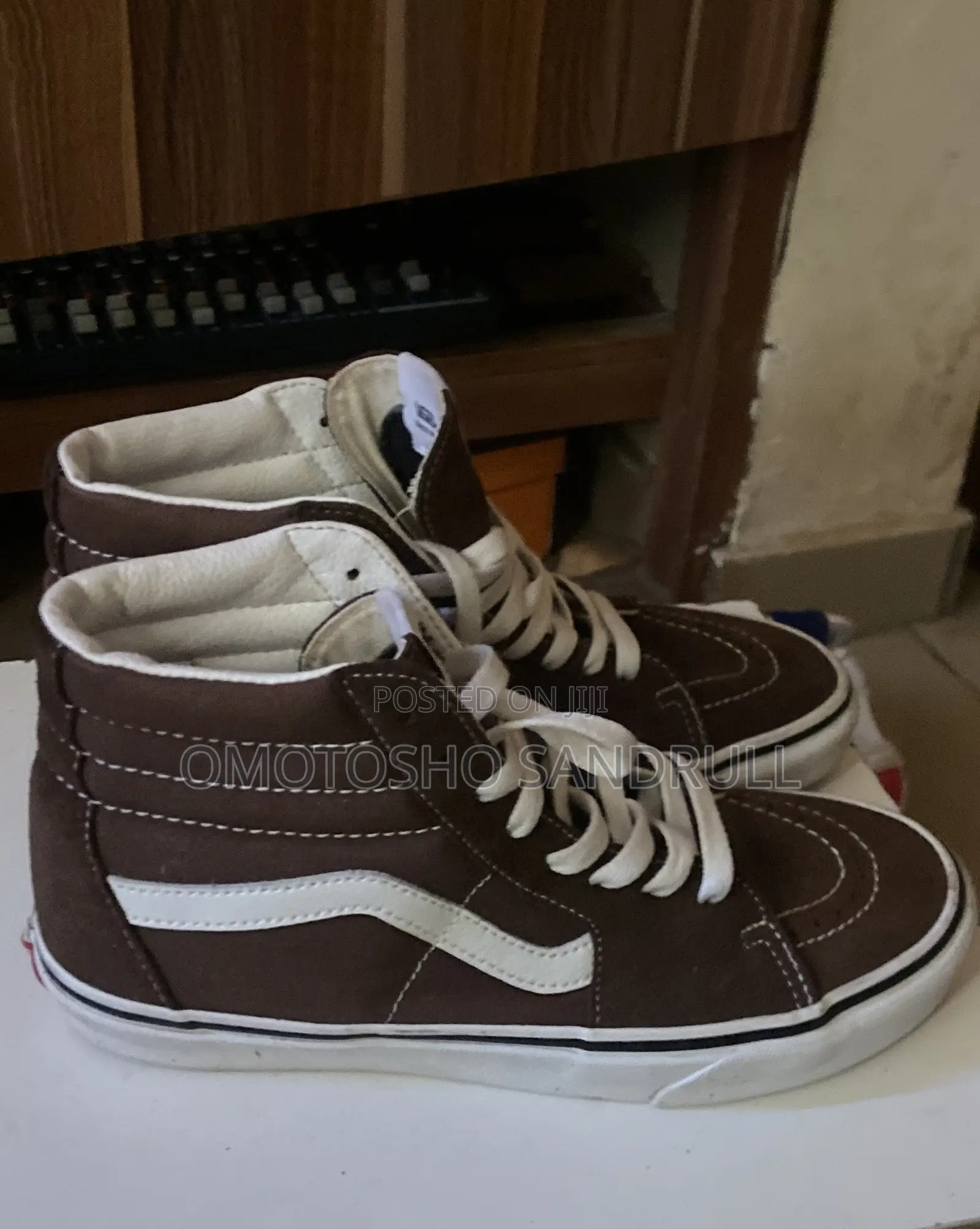 Thrift Shoe