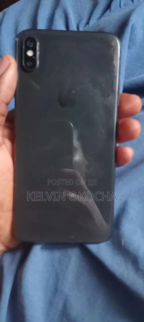 Apple iPhone XS Max 64 GB Black
