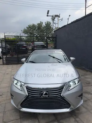 Lexus ES 350 FWD 2015 Silver