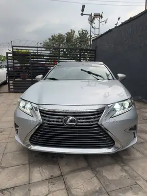 Lexus ES 350 FWD 2015 Silver