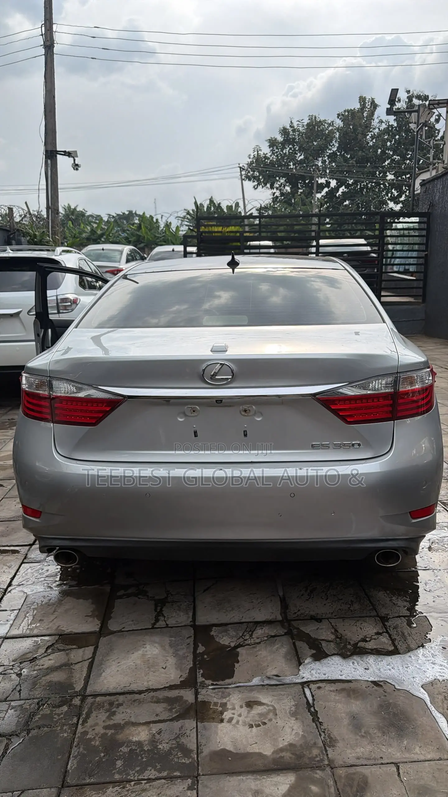 Lexus ES 350 FWD 2015 Silver