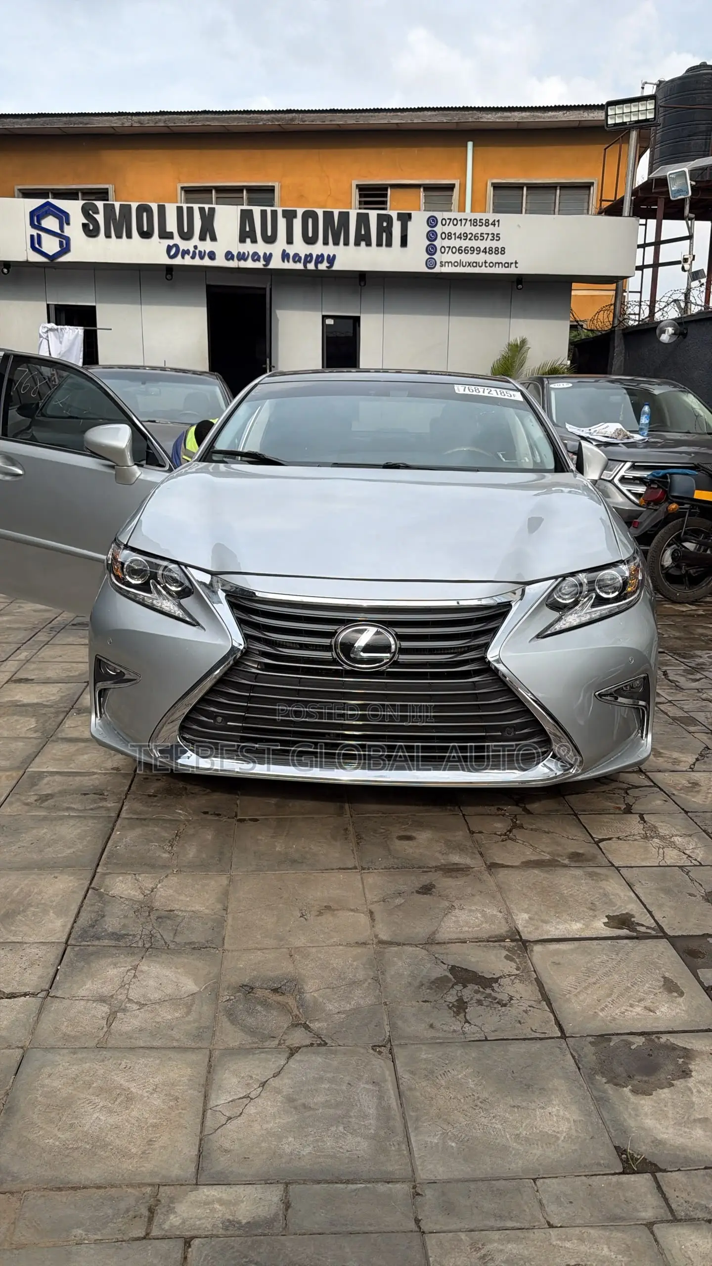 Lexus ES 350 FWD 2015 Silver