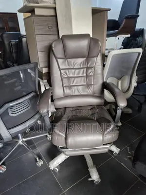 ​Ergonomic Leather Office Chair With Pull-Out Footrest & Recliner
