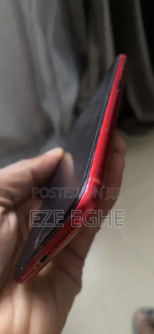 Apple iPhone 8 Plus 64 GB Red