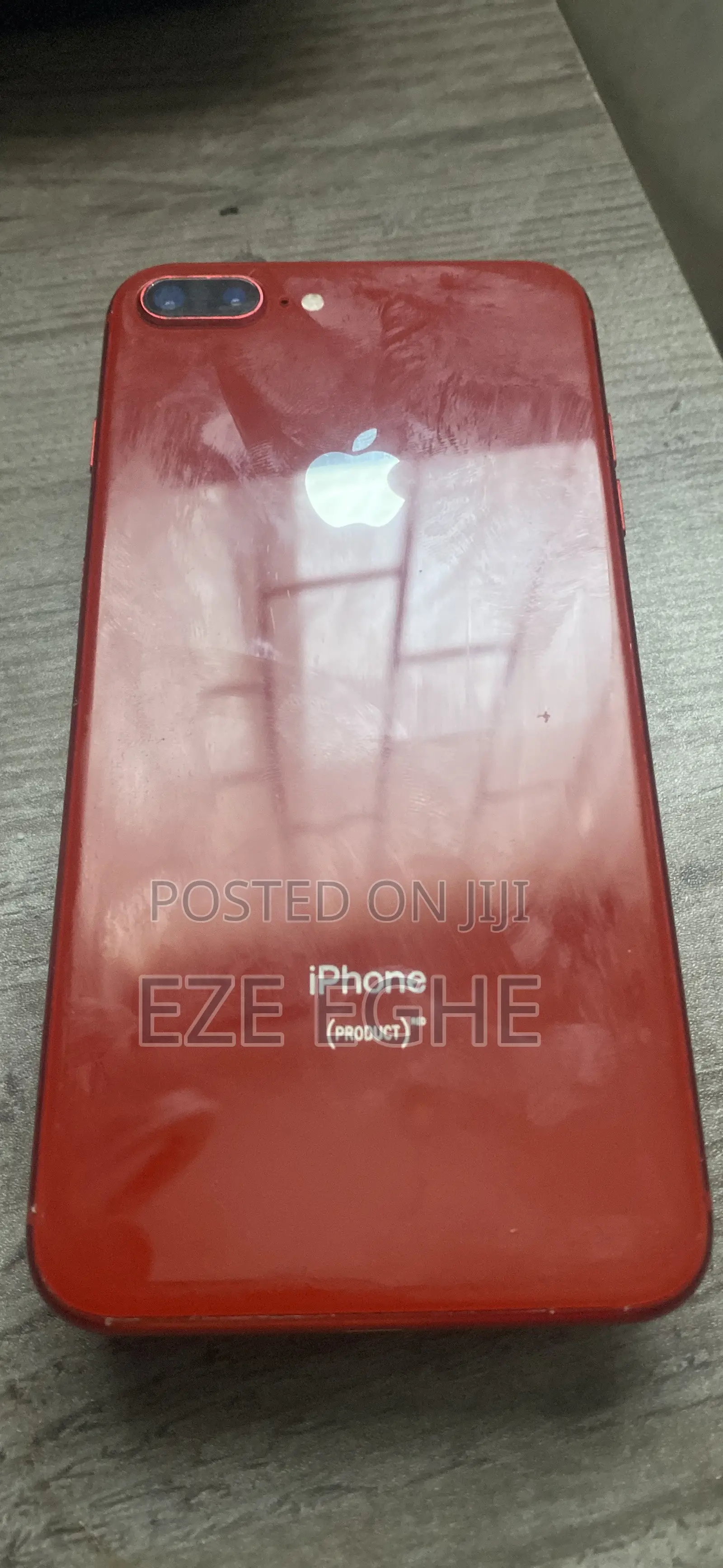 Apple iPhone 8 Plus 64 GB Red