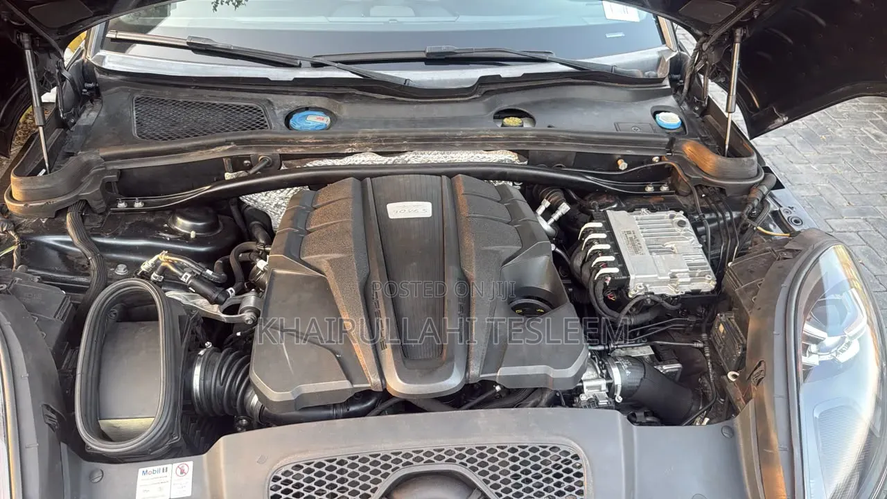 Porsche Macan S 2020 Gray