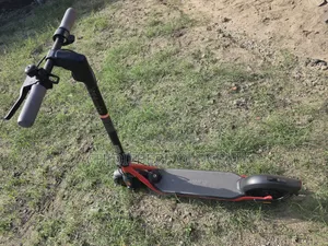 Direct Belgium Ninebolt Electric Scooter for Adult
