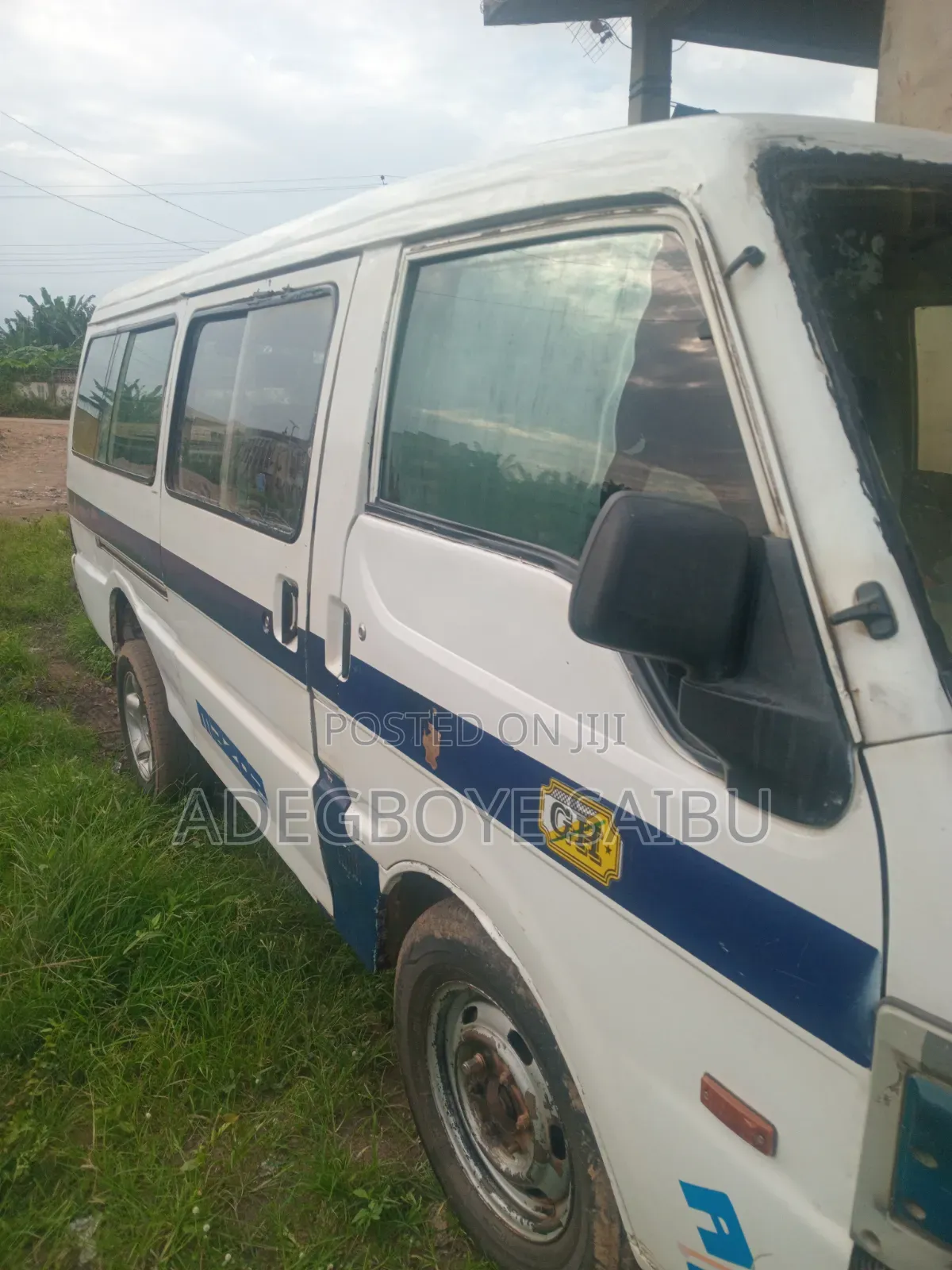 Mazda E2000 2010 White