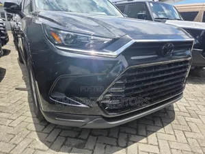 Toyota Highlander XLE AWD 2026 Black