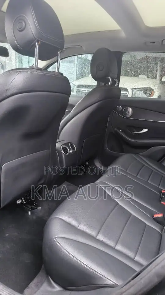 Mercedes-Benz GLC-Class 2017 Black
