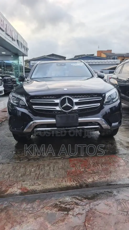 Mercedes-Benz GLC-Class 2017 Black