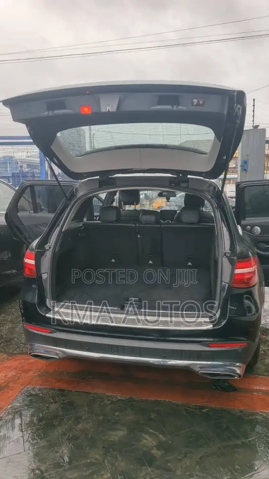 Mercedes-Benz GLC-Class 2017 Black