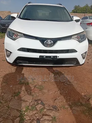 Toyota RAV4 2016 White