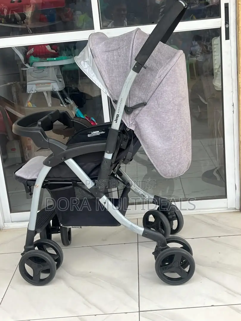 Jeep Unlimited Reversible Handle Stroller