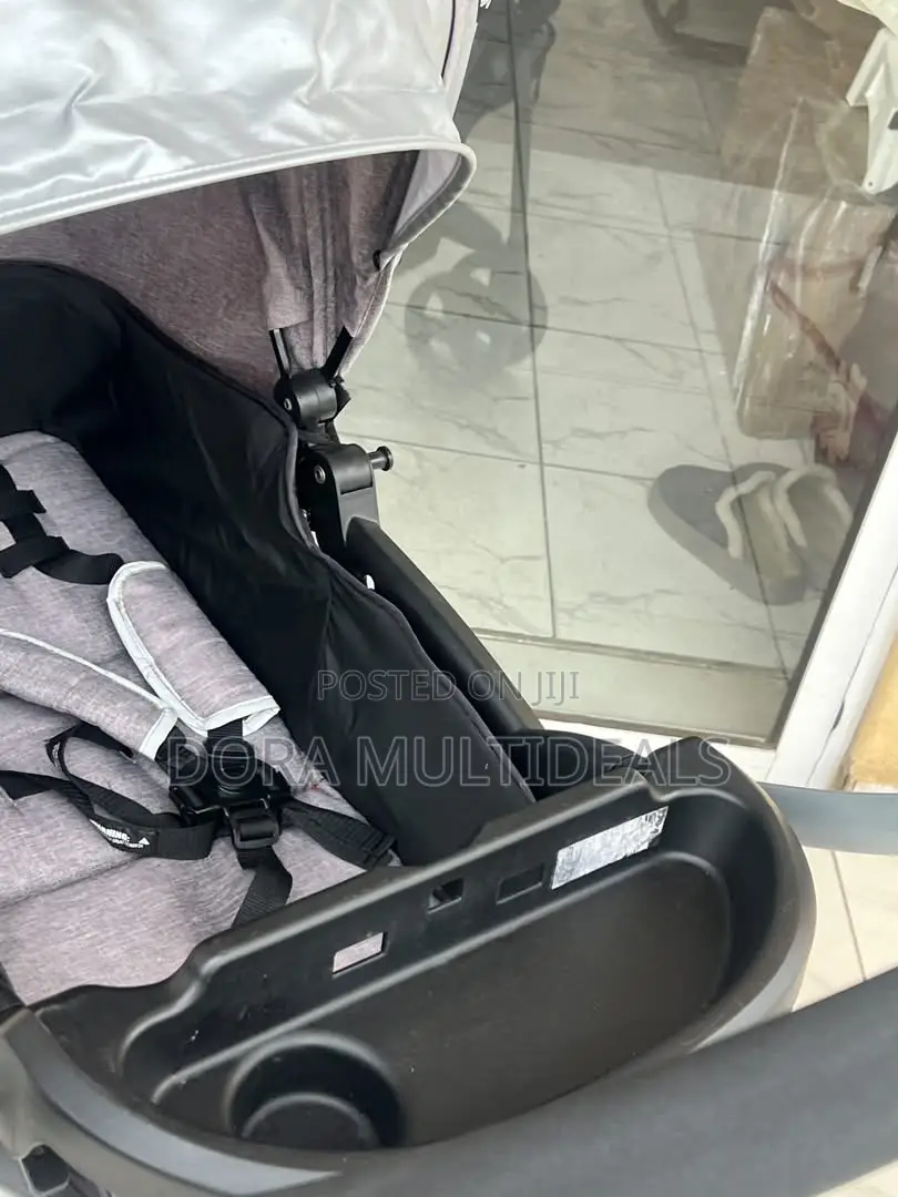 Jeep Unlimited Reversible Handle Stroller