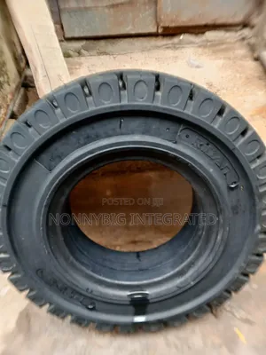 Forklift Solid Tyres