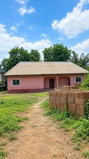 2bdrm Bungalow in Amaoji ., Enugu for sale