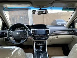 Honda Accord 2016 Gold