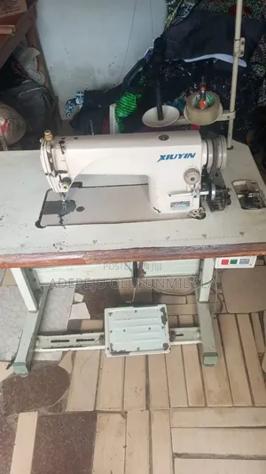 Industrial Sewing Machine