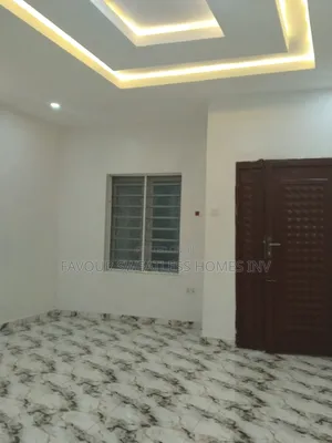 2bdrm Apartment in Bankky Peace Hieght, Obafemi-Owode for rent