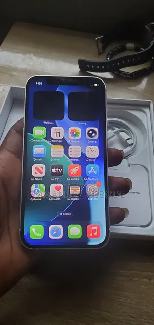 New Apple iPhone 12 128 GB White