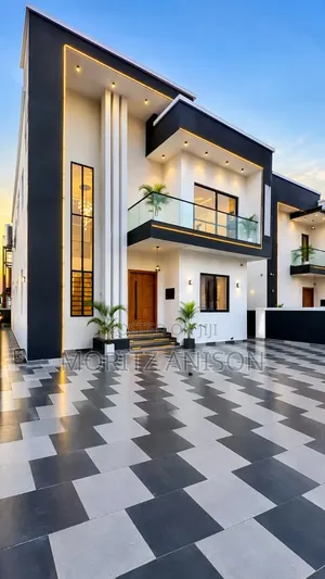 4bdrm Duplex in Centenary for sale