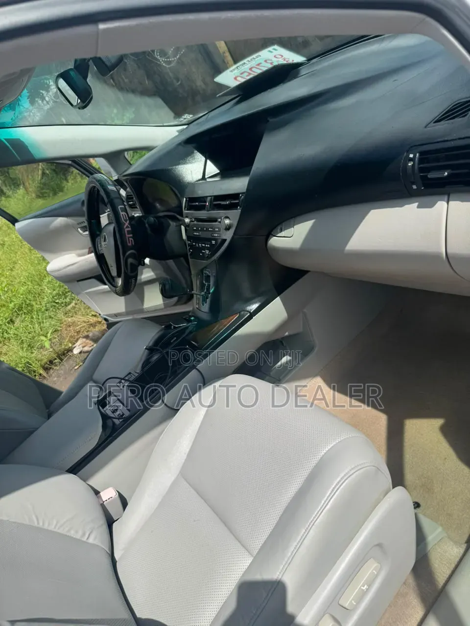 Lexus RX 2011 Silver