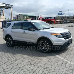 Ford Explorer Sport 4dr 4x4 (3.5L 6cyl 6A) 2013 Silver