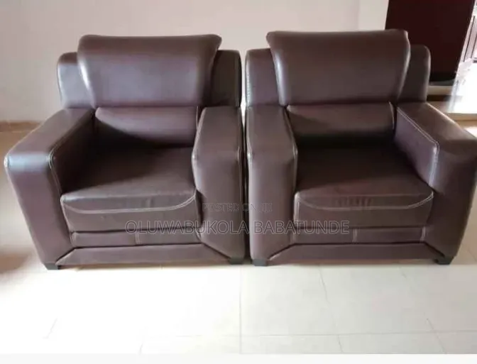 7 Seaters Leather Chairs