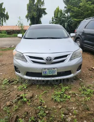 Toyota Corolla 2013 Silver