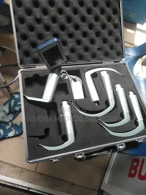 Video Laryngoscope