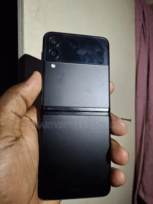 Samsung Galaxy Z Flip 3 128 GB Black