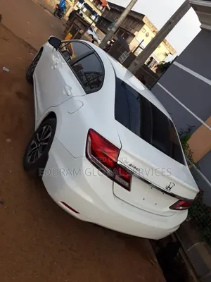 Honda Civic 2014 Off white