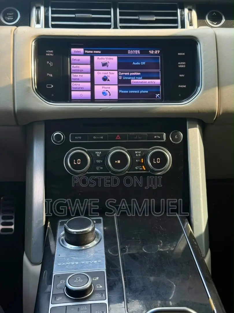 Land Rover Range Rover Vogue 2014 Black
