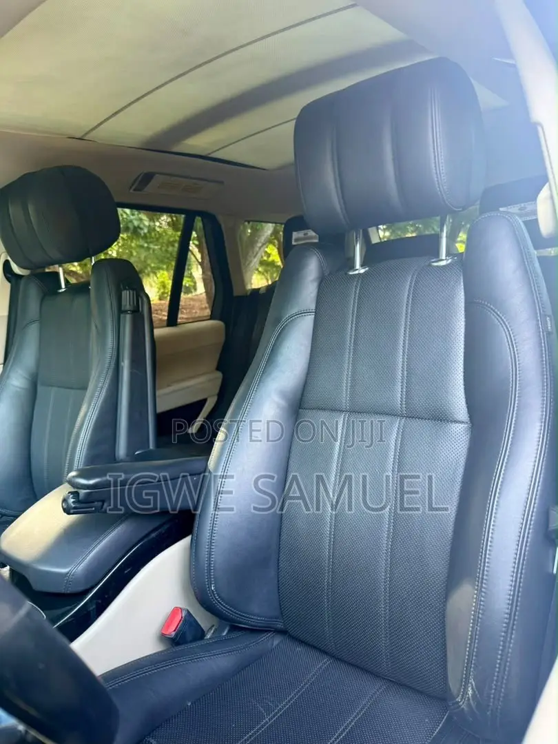 Land Rover Range Rover Vogue 2014 Black